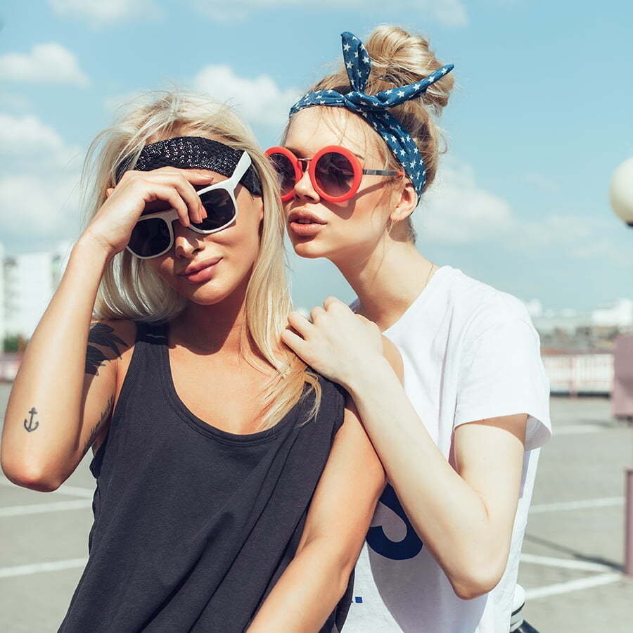 two beautiful girls with sunglasses
